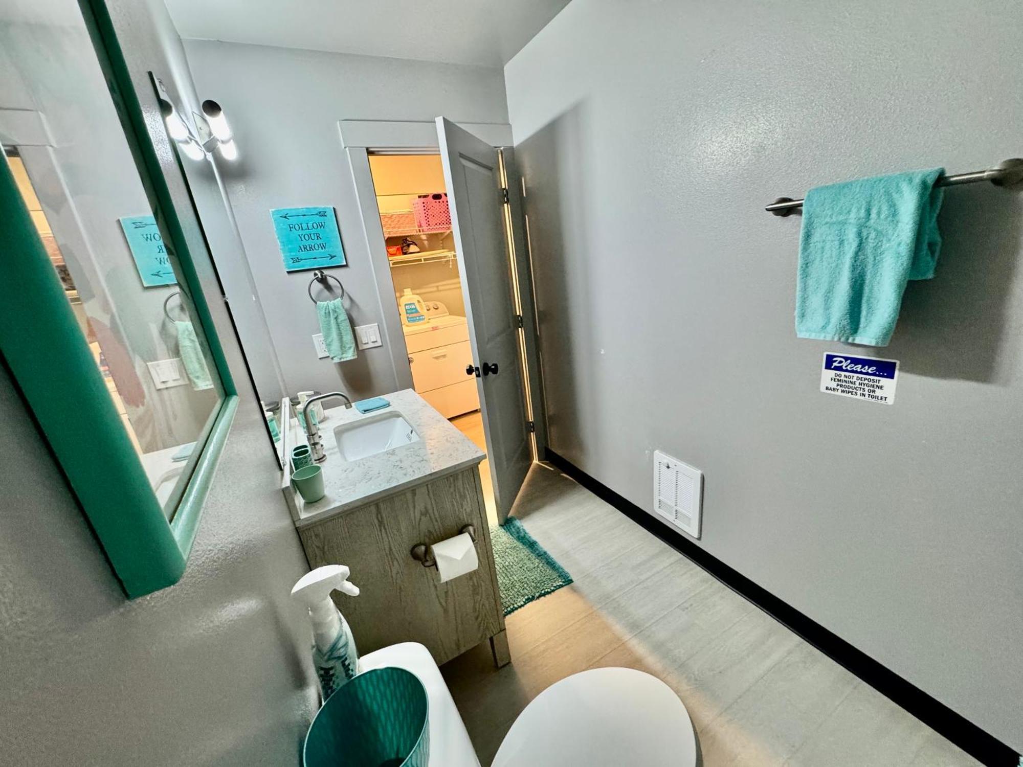 1 Bd Apt With 2 Extra Sofa Beds 13 Mins To Seatac Airport Сиатъл Екстериор снимка